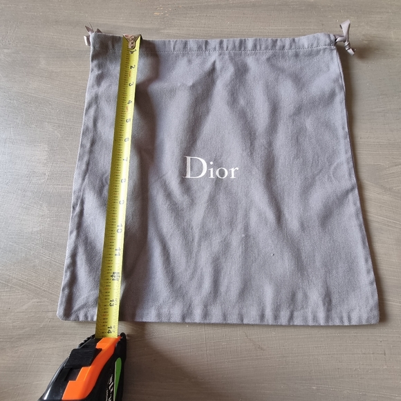 Christian Dior drawstring gray dustbag - Picture 3 of 3